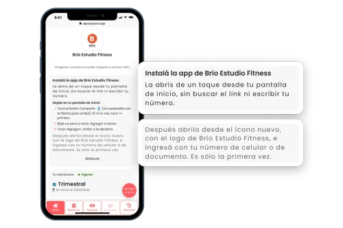 Celular con la app del gimnasio con su logo y su nombre, y la invitación a instalarla en la pantalla de inicio: "Instalá la app de Brío Estudio Fitness. La abrís de un toque desde tu pantalla de inicio, sin buscar el link ni escribir tu número."